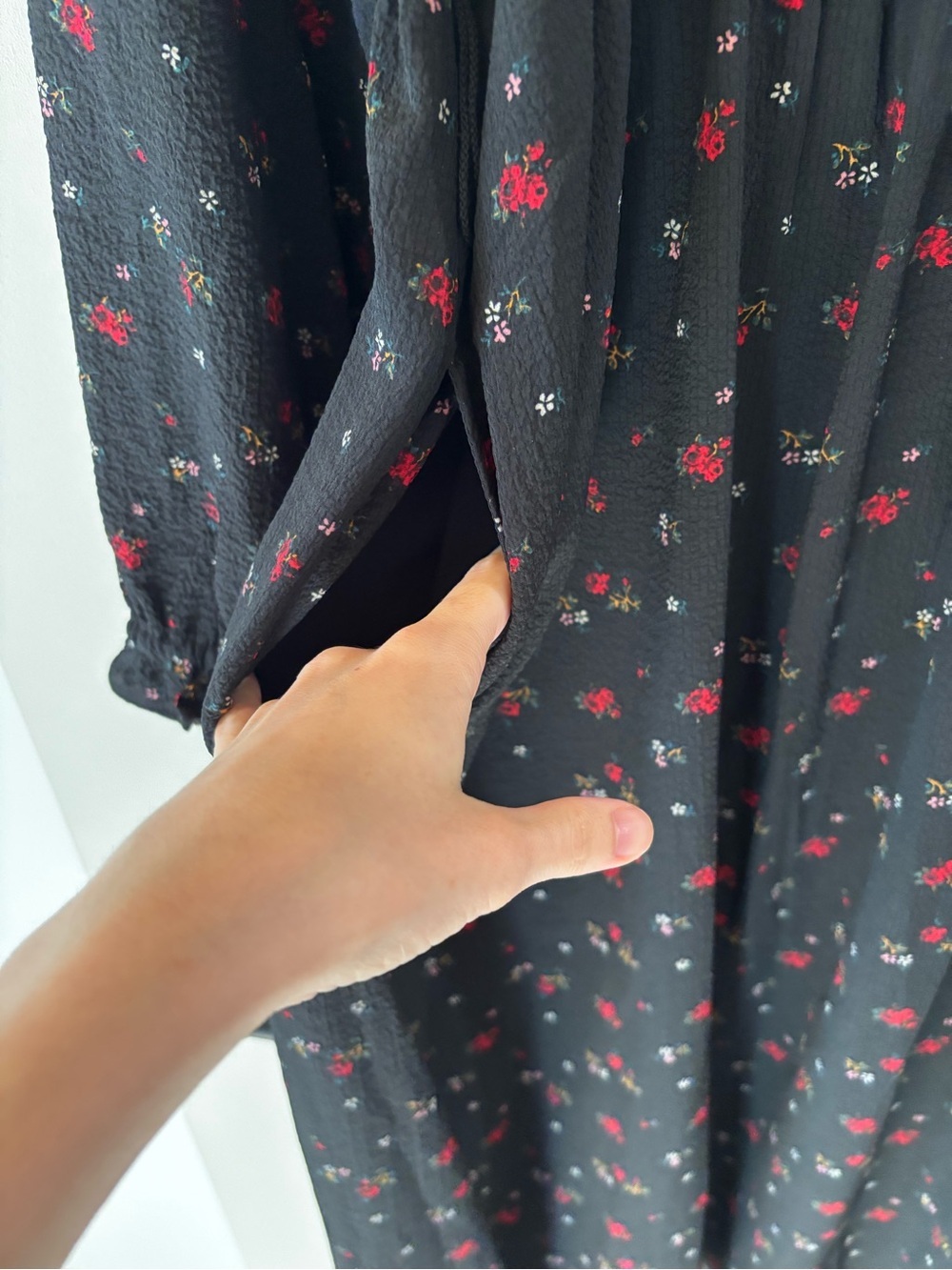 NWT GAP Black Floral Tie-Front Ruffle Dress Size Medium - Picture 6 of 8